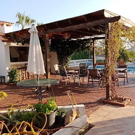 Dimitra Cyprus تالا